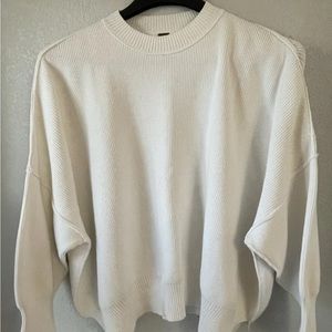 Free People Women's White Sweater Size Medium Oversized Boho Y2k